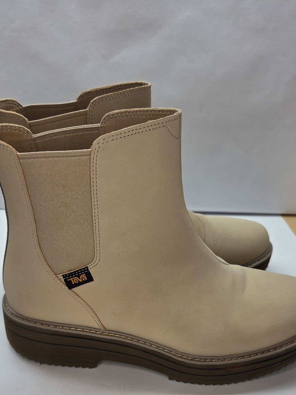 Teva Midform Chelsea Boot Sesame Leather Size 10 - Picture 7 of 9